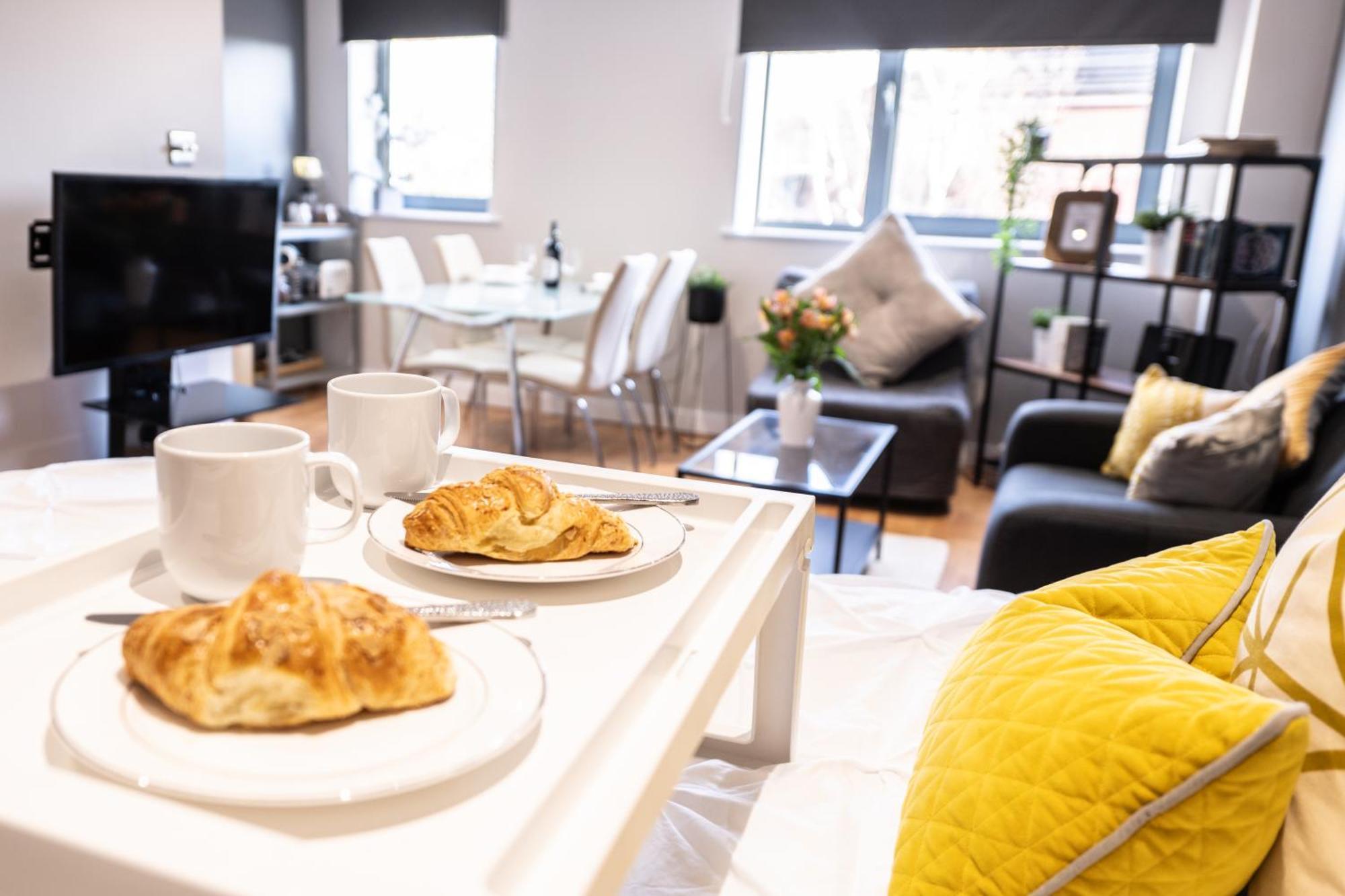 Perfectly Located City Centre Studio Apartment - West One With Free Wifi, Gym Access, Netflix 谢菲尔德 外观 照片