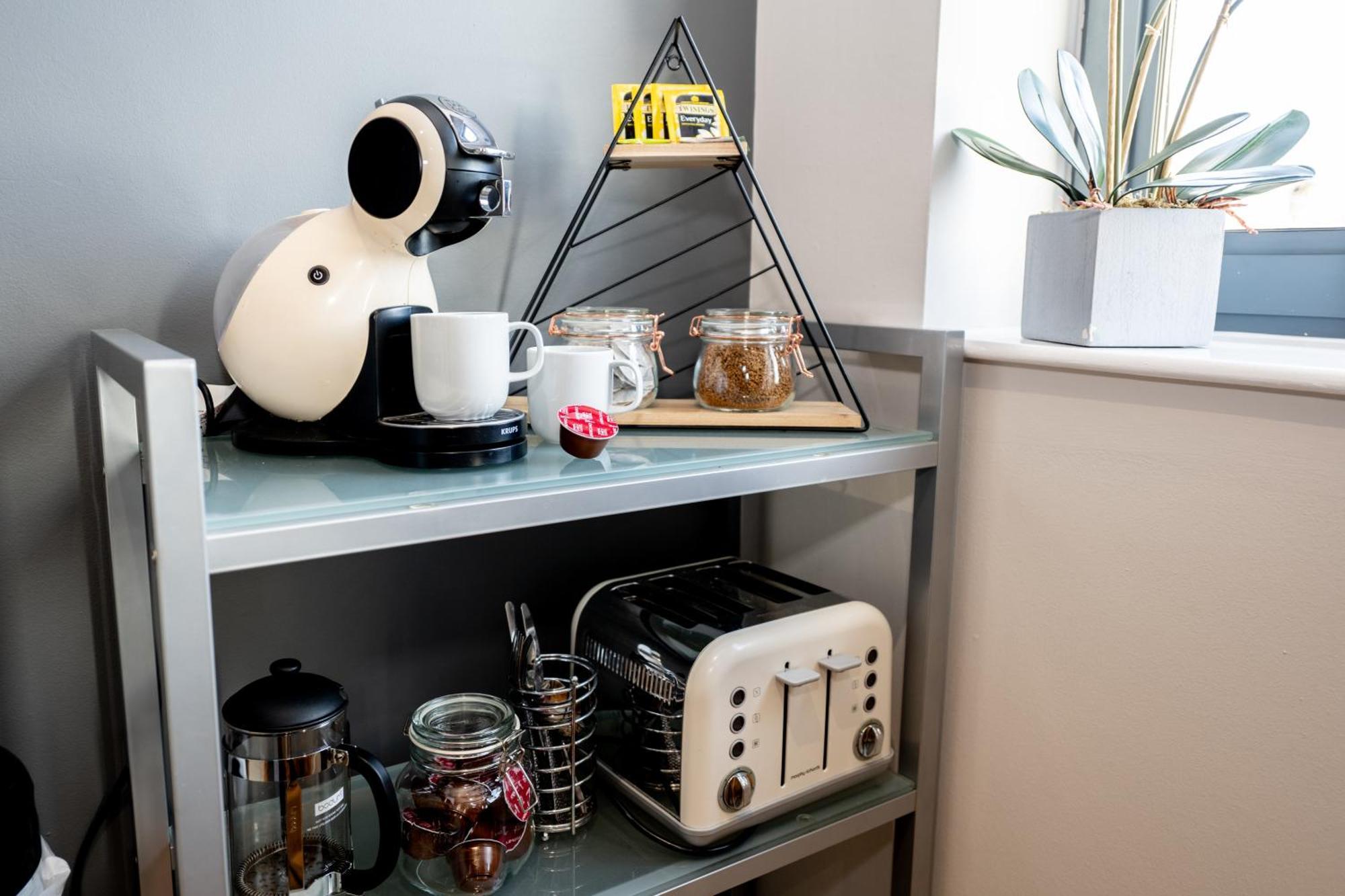 Perfectly Located City Centre Studio Apartment - West One With Free Wifi, Gym Access, Netflix 谢菲尔德 外观 照片